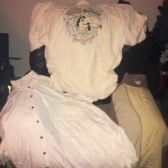 Tommy Bahama shirt - Picture 2 of 4